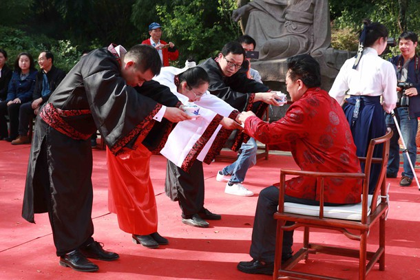 弘扬中医传承发展中医师承拜师仪式在我院隆重举行