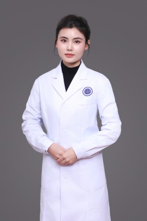 刘恋(1).jpg